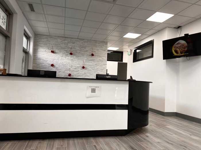 Patel Dental Center dental clinic in London - Photo 4